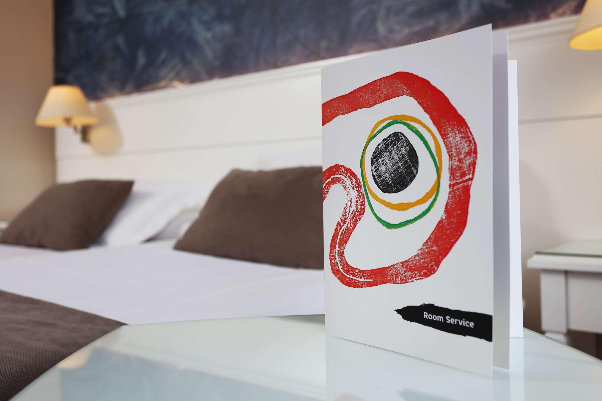 Hotel Joan Miro Museum Πάλμα ντε Μαγιόρκα Εξωτερικό φωτογραφία Room Service card
