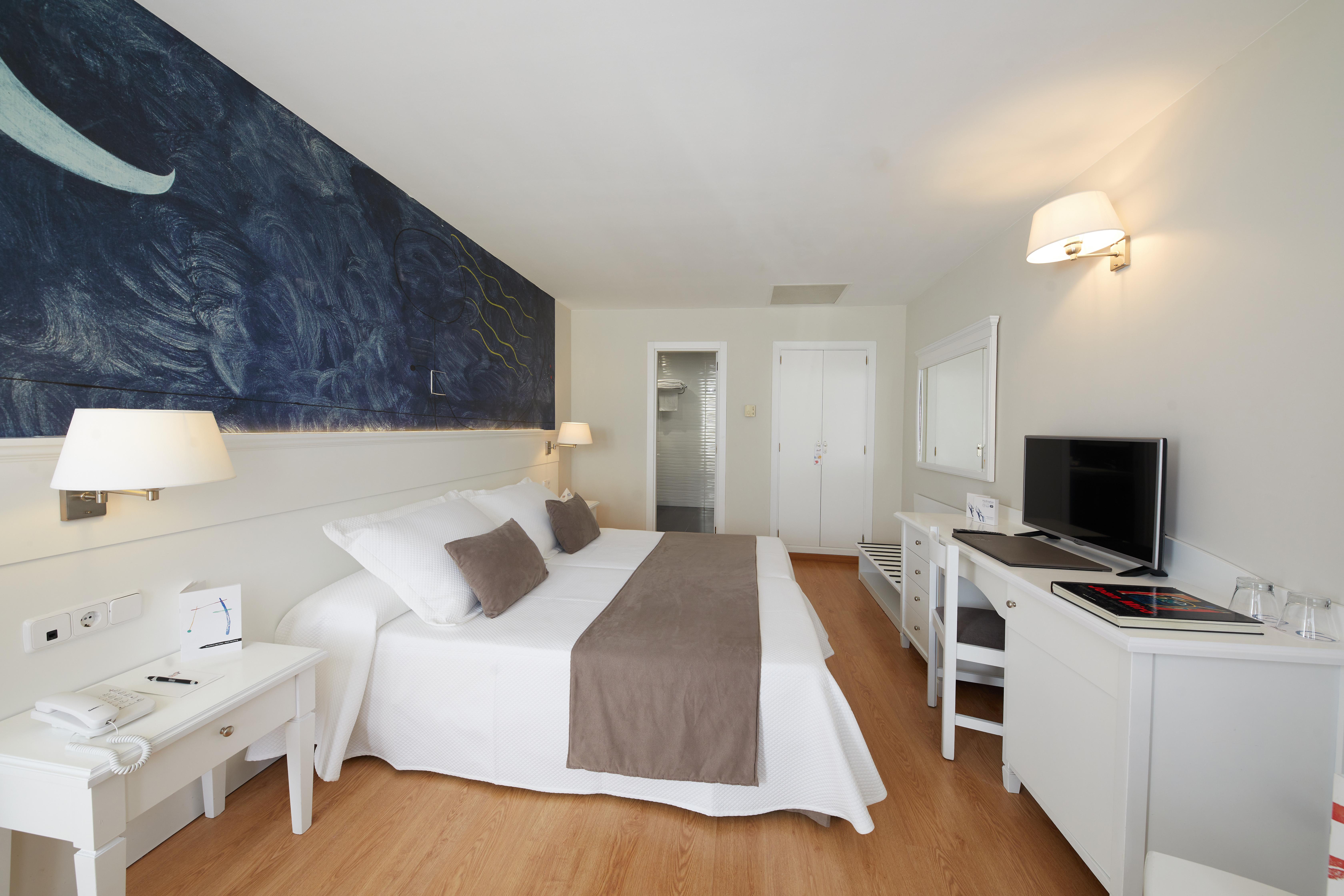 Hotel Joan Miro Museum Πάλμα ντε Μαγιόρκα Εξωτερικό φωτογραφία A room at the hotel