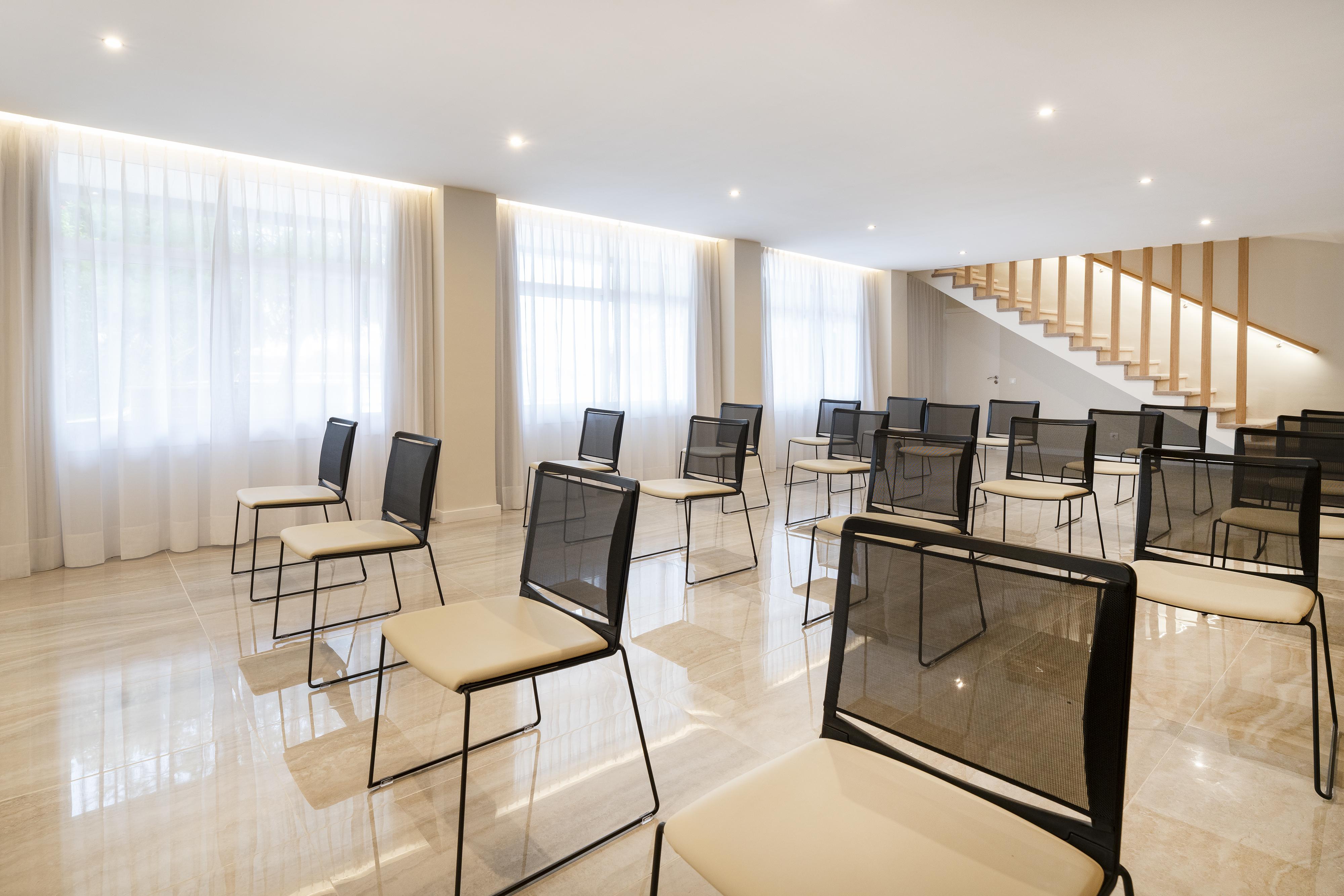 Hotel Joan Miro Museum Πάλμα ντε Μαγιόρκα Εξωτερικό φωτογραφία The meeting room of the hotel